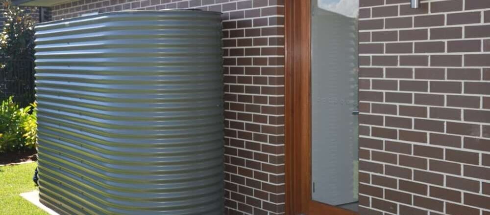 Rainwater tank installation